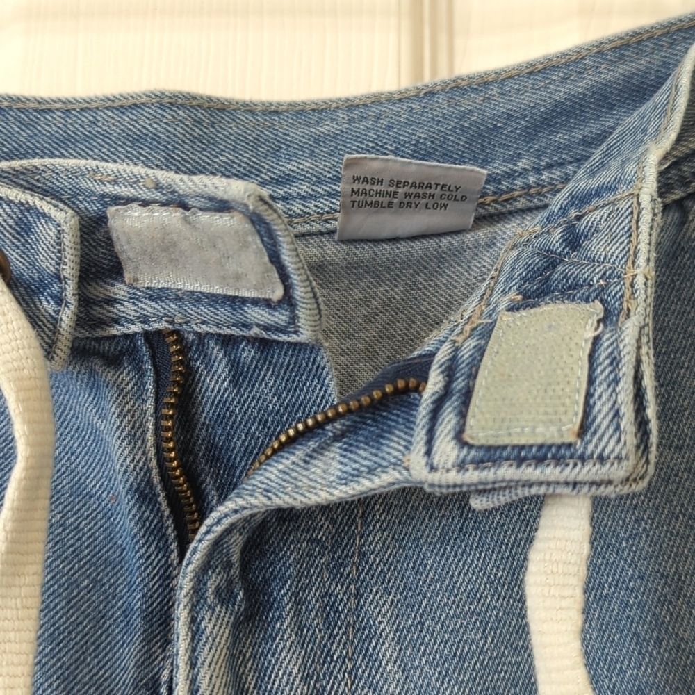 OP 90's Vintage Classic Medium Wash High Waisted Relaxed Fit Jean Shorts 11/12 - Picture 5 of 12
